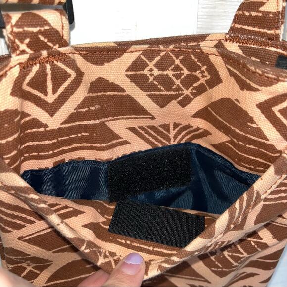 Kavu Mini Keeper Bag - Picture 6 of 12